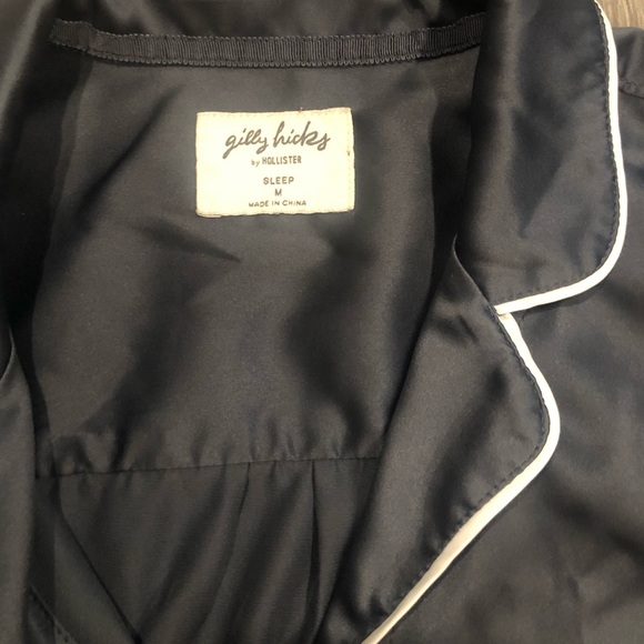 ❌SOLD❌GILLY HICKS | PJ Set - Picture 3 of 3